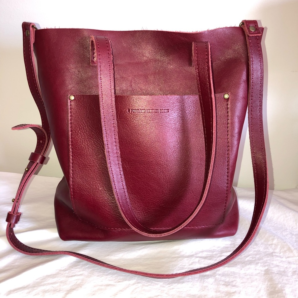 Portland Leather Crossbody Bag